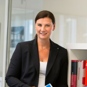 Nadja Döscher-Schmalfuß LL.M.