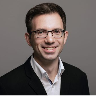Dr. Raphaël Callsen
