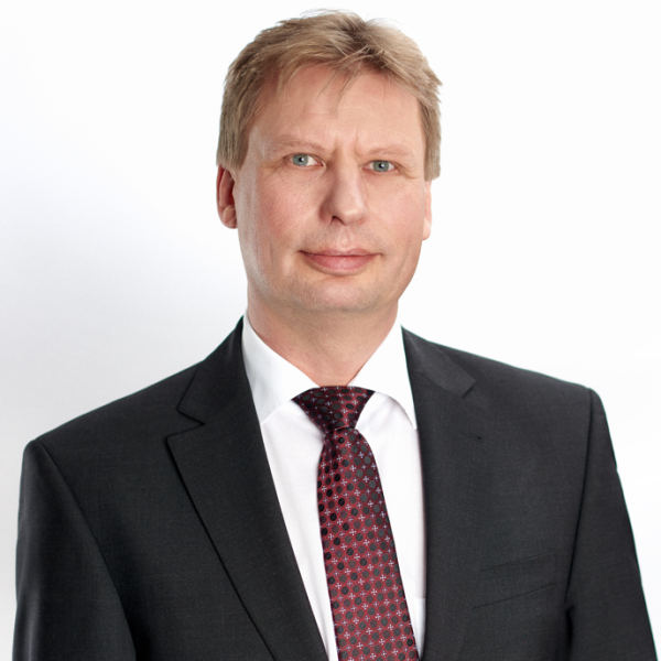 Dr. Thomas Müller LL.M.