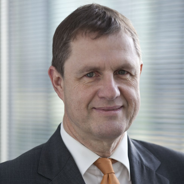 Dr. Patrick Bruns